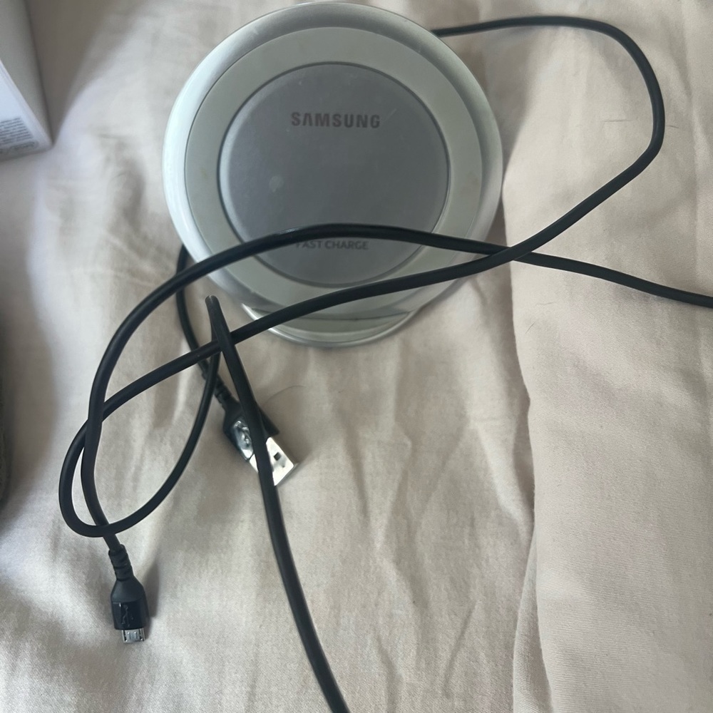 Samsung Portable charger for iPhones